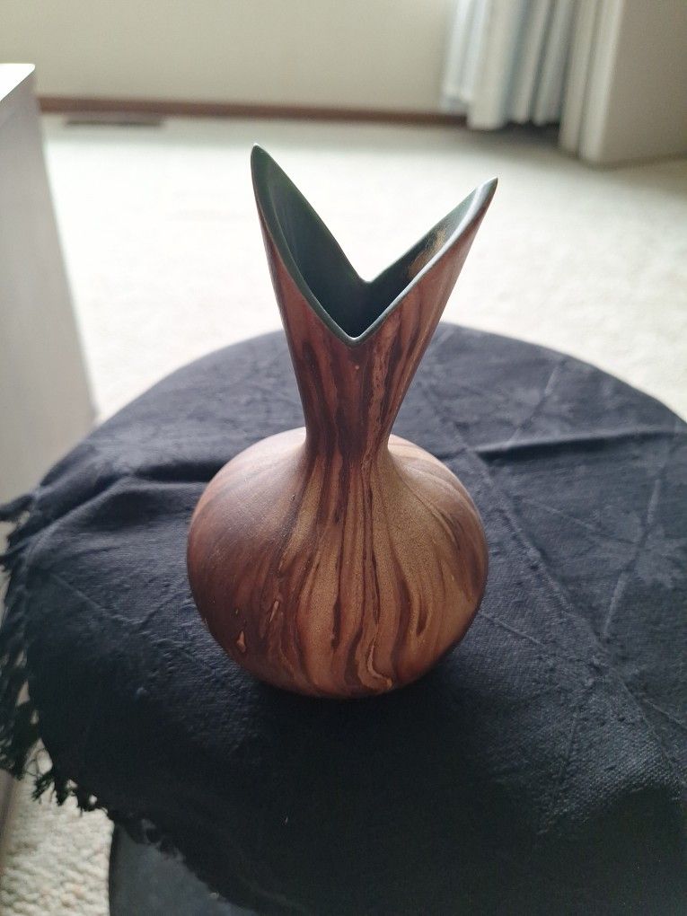 Contemporary Abstract Split-Top Vase