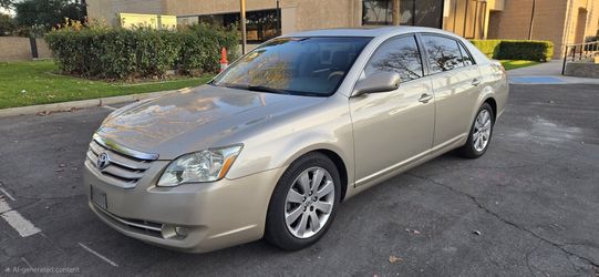 2005 Toyota Avalon