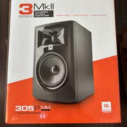 PAIR JBL 305P MKII STUDIO MONITORS