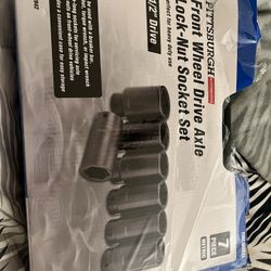 Socket Set