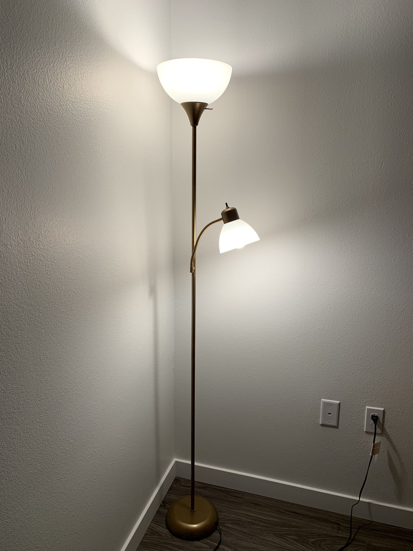 Adjustable Floor Lamp , LED