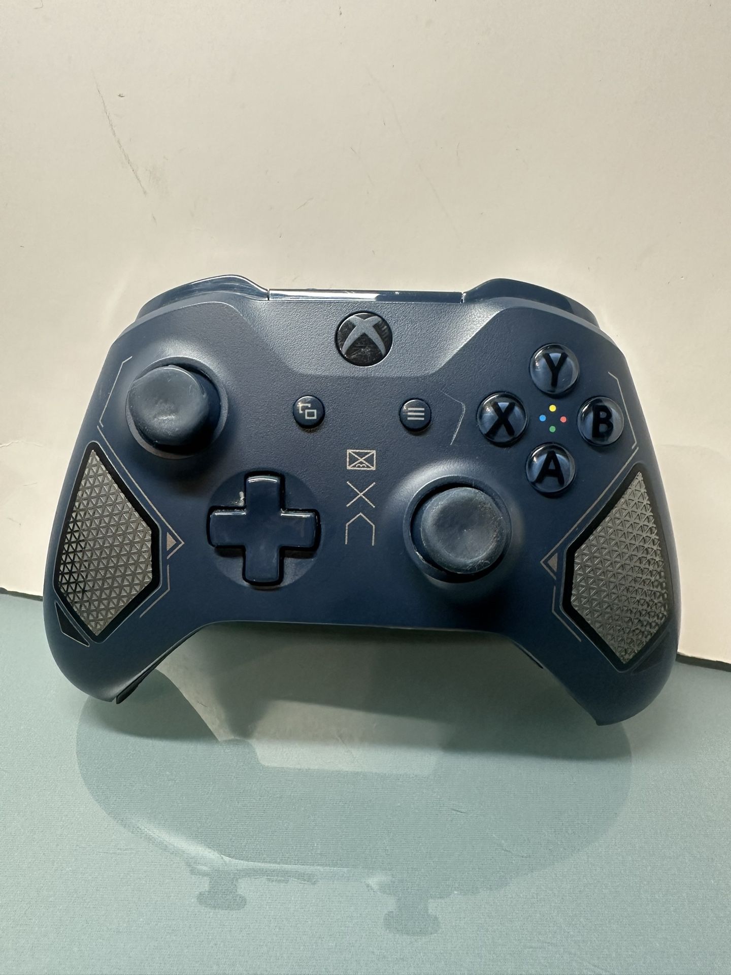 Xbox One Patrol Tech Special Edition Wireless Controller