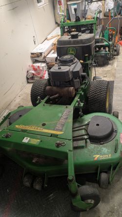 Commercial Lawnmower 54