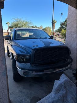 2004 Dodge ram  1500  V8 4.7  el motor no sirve