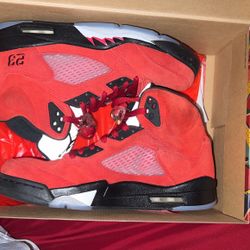 Jordan 5 Raging Bull