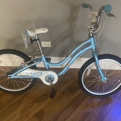 Girl bicycle 
