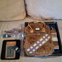 Star Wars Chewbacca Faux Fur Crossbody Bag & Accessories 