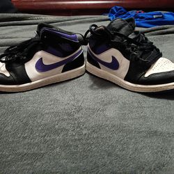 Nike Jordans Black And Purple 2.5y
