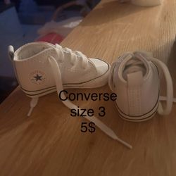 Converse Baby Size 3