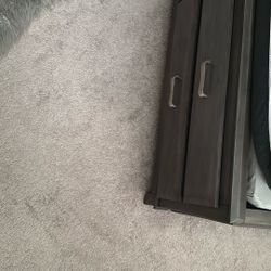 Ashley’s California king Frame