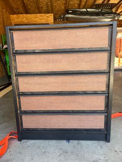 Beautiful refurbished 5 drawer dresser