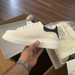 Alexander McQueen Size 43,44,45