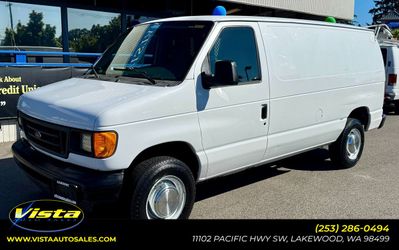 2006 Ford Econoline Cargo Van