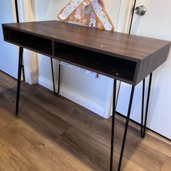 Hairpin Legs Desk