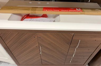 42” BATHROOM VANITY NEW
