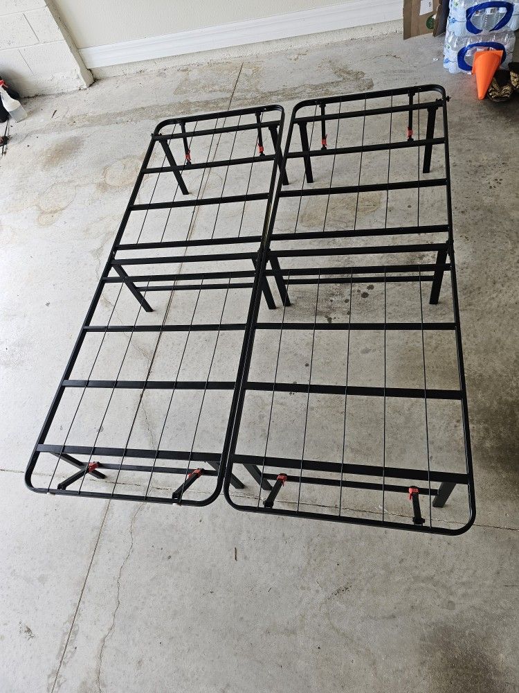 Wooden Bunk Bed + Full Size Metal Frame