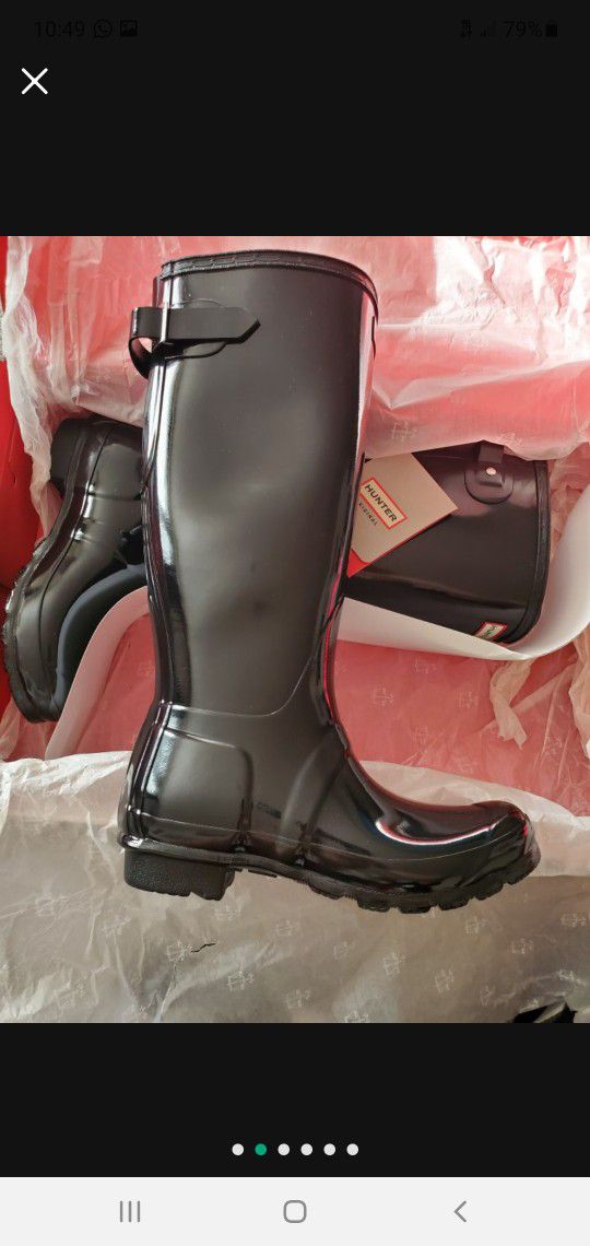 Hunter Rain Boots Size 7