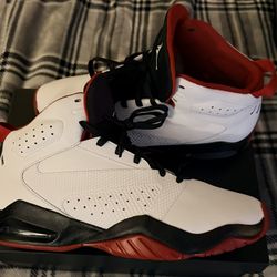 Jordan Lift Off Chicago’s Sz.11