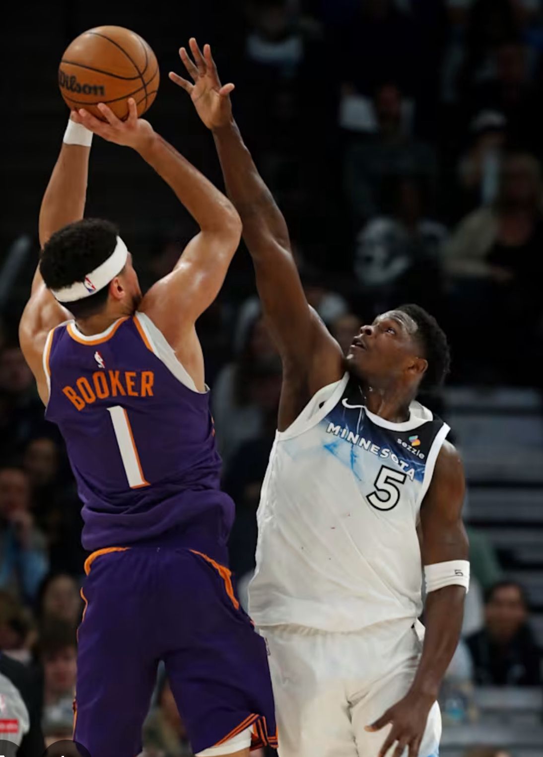 PHOENIX SUNS VS MINNESOTA TIMBERWOLVES