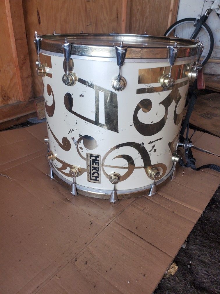 Tambora Herch Special Edition For Sale