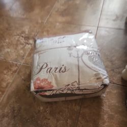 Brand New Beautiful Twin Complete Set 