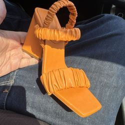 SCHUTZ Lirah Orange Ruched Strap Block Heel Sandals 7