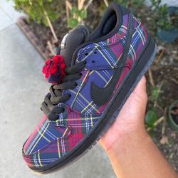 Nike Dunk Low SB Nardwuar Size 10M