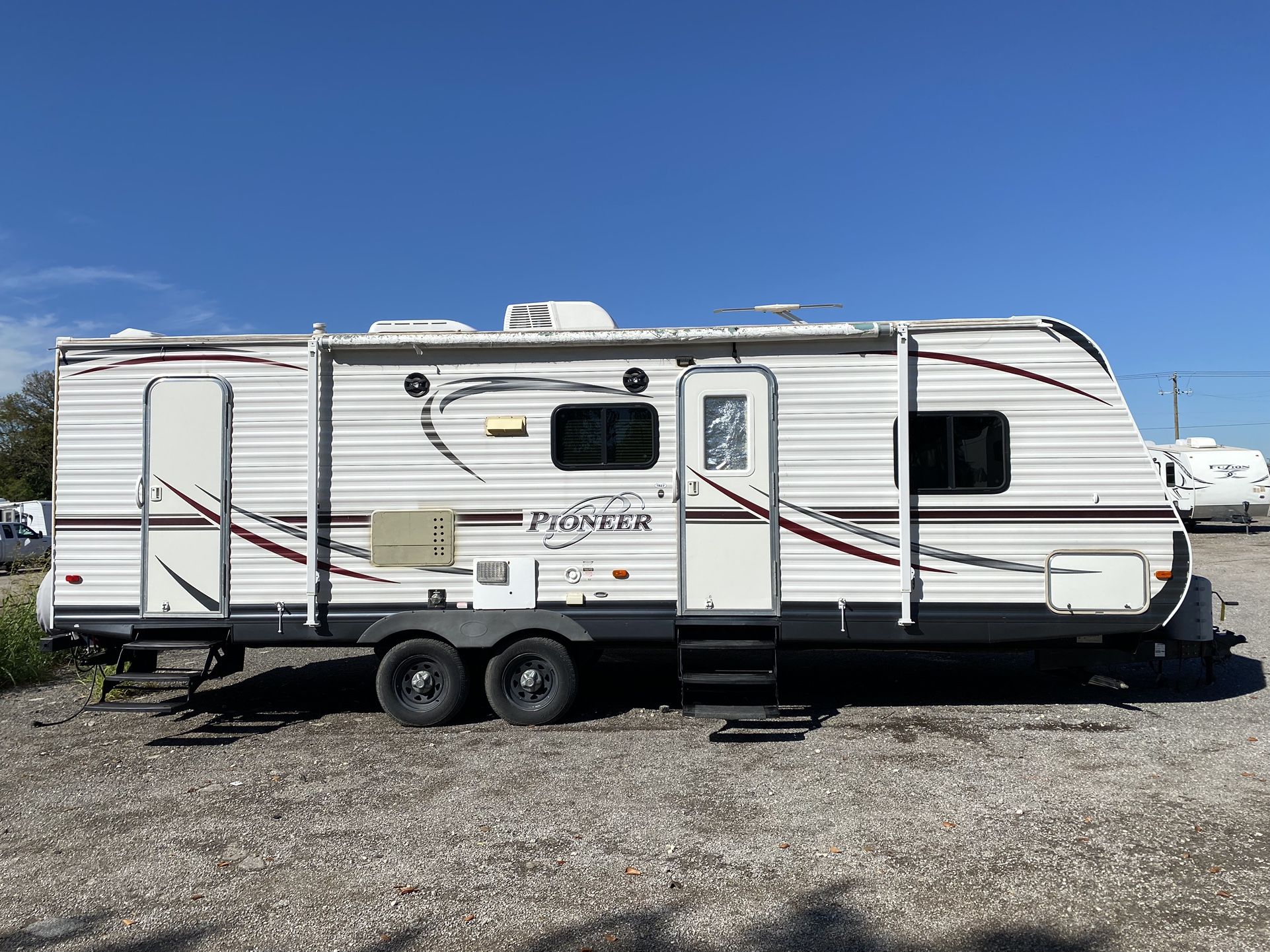 2013 Pioneer Cash Rv Sale Only 