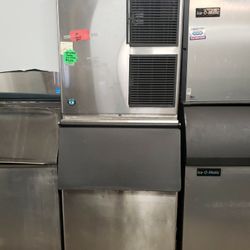 Used Hoshizaki 900 Lb Self Contained Ice Maker With Bin 208-230  Volts 