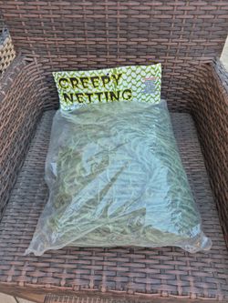 Brand new!!! Creepy green halloween jute netting!!!