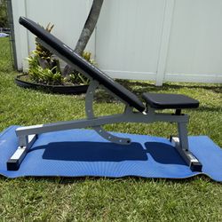 Brand New Fully Adjustable Weight Bench