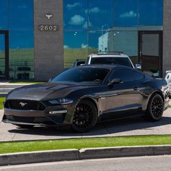 2022 Ford Mustang
