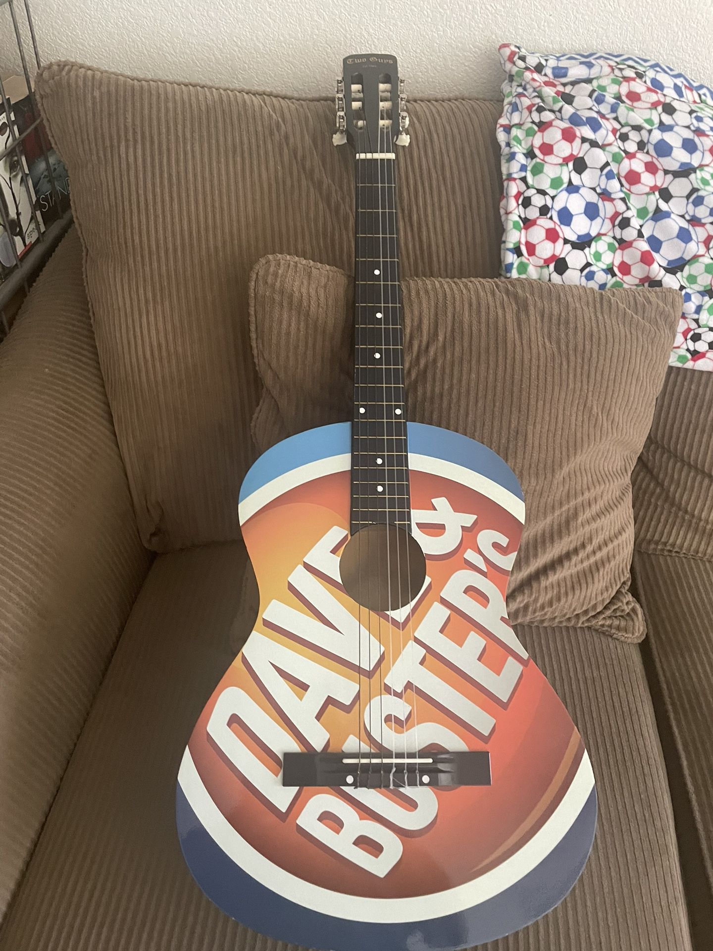 Dave and Busters Guitar 