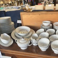 Cotillion China Set by Empress China