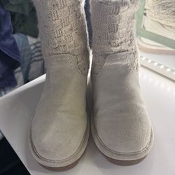 Bearpaw boots