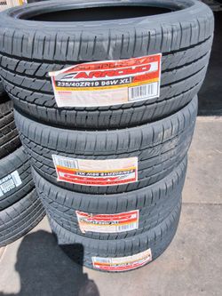 Arroyo Grand Sport A/S 235/40ZR19 96W XL Tires ¡ Price Posted is cash Only !!!