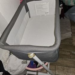Bed Side Bassinet 