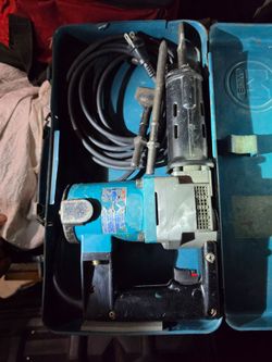 Makita HK1810 power scraper