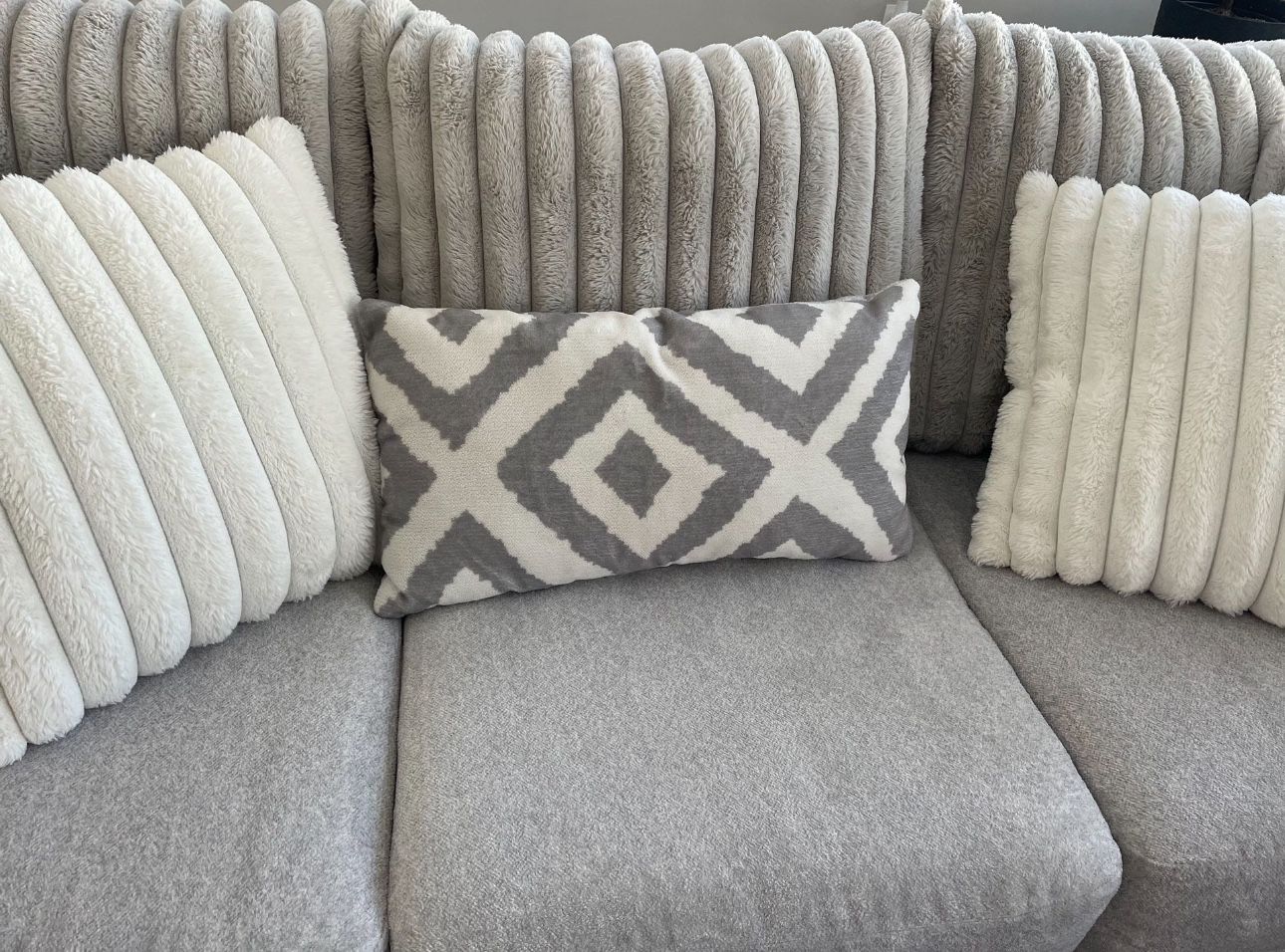Sofa set -light grey