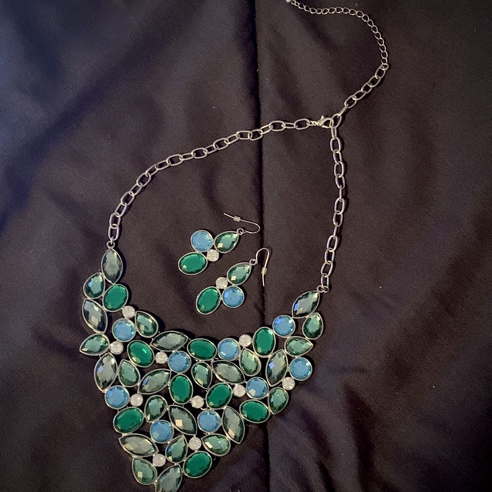NEW!! Adjustable Necklace&Earrings Set💎✨