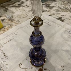 Beautiful Fragil perfume Bottle