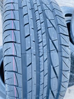 225/40R18 4 new tires