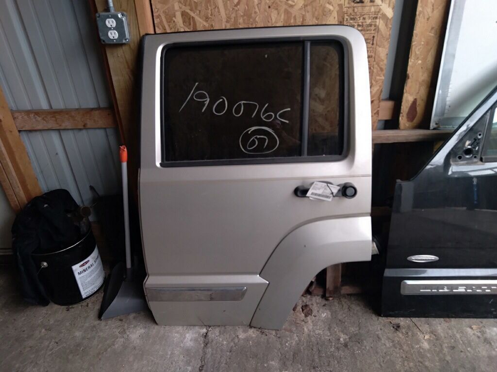 Rear Doors 2008 Jeep Liberty