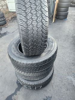 Set Of 4 Used Tires 255/65/17