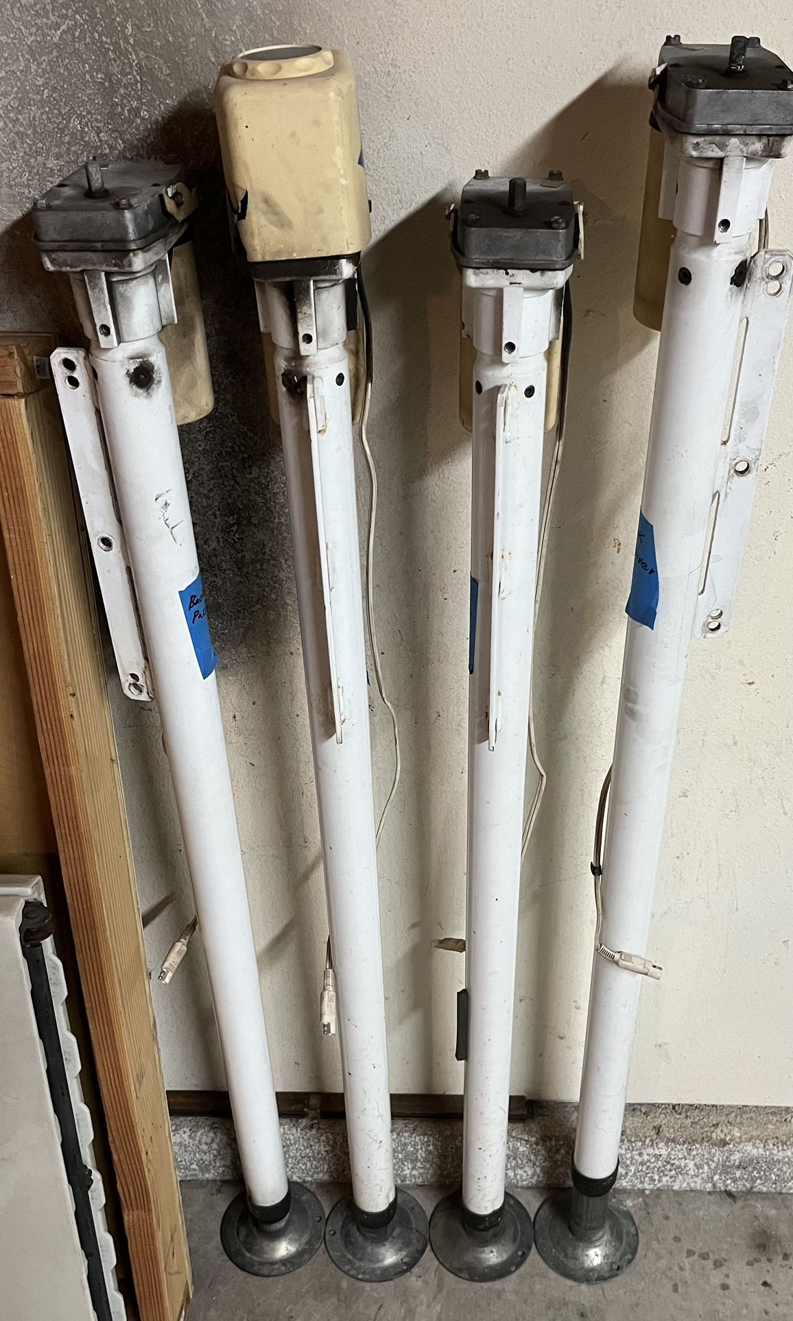 Rieco-Titan Electric Jacks