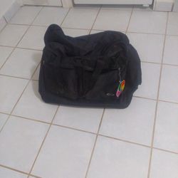 Duffle Bag 20$ 