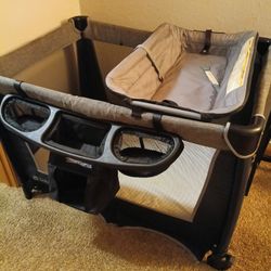 Baby Pack N Play 