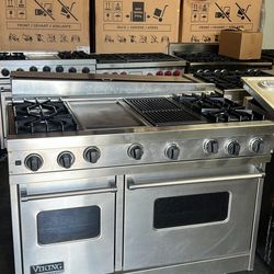 Viking 48”Wide Gas Range Stove Stainless Steel With Grill And Griddle 