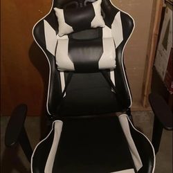 S-Racer Gaming Chair