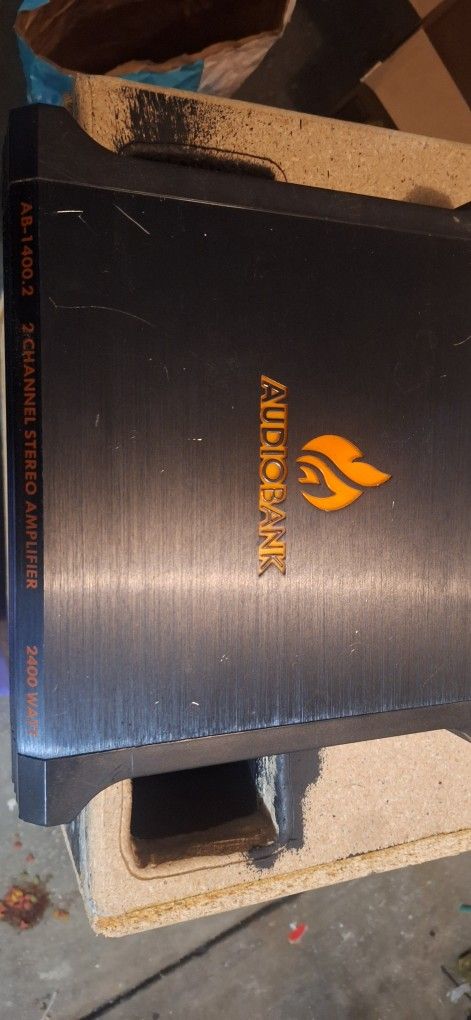 Audiobank 2400 Watt Amp